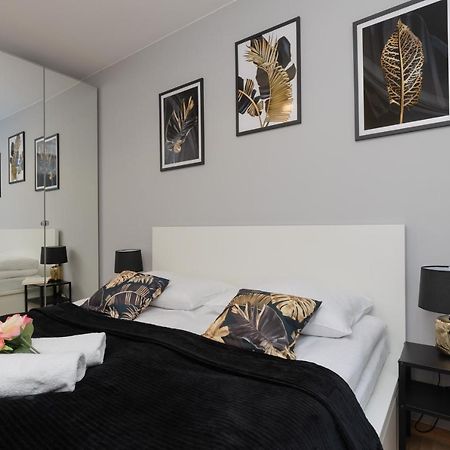 Warszawa Wawrzyszewska Apartment By Noclegi Renters Ngoại thất bức ảnh